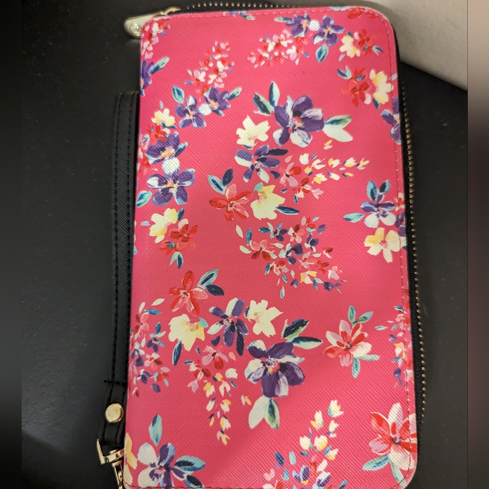 Wallet - Picture 2 of 3